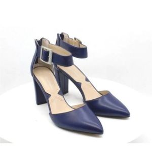 Adrienne Vittadini stunning blue block heels with buckle ankle strap.